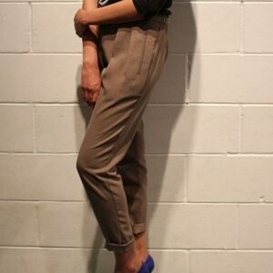 Nicole Bridger Vancouver Tencel Classic High-Waist Tapered Pants In Brown